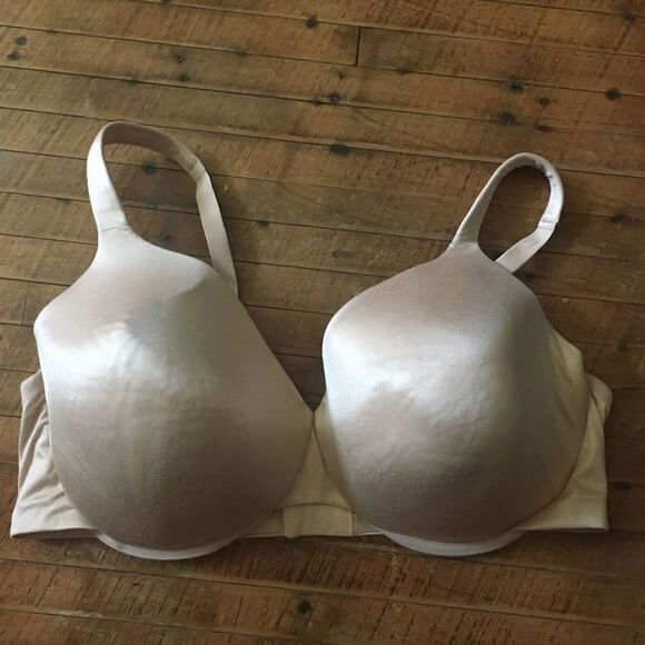 Catherine nude full coverage 50DD bra - Picture 1 of 3